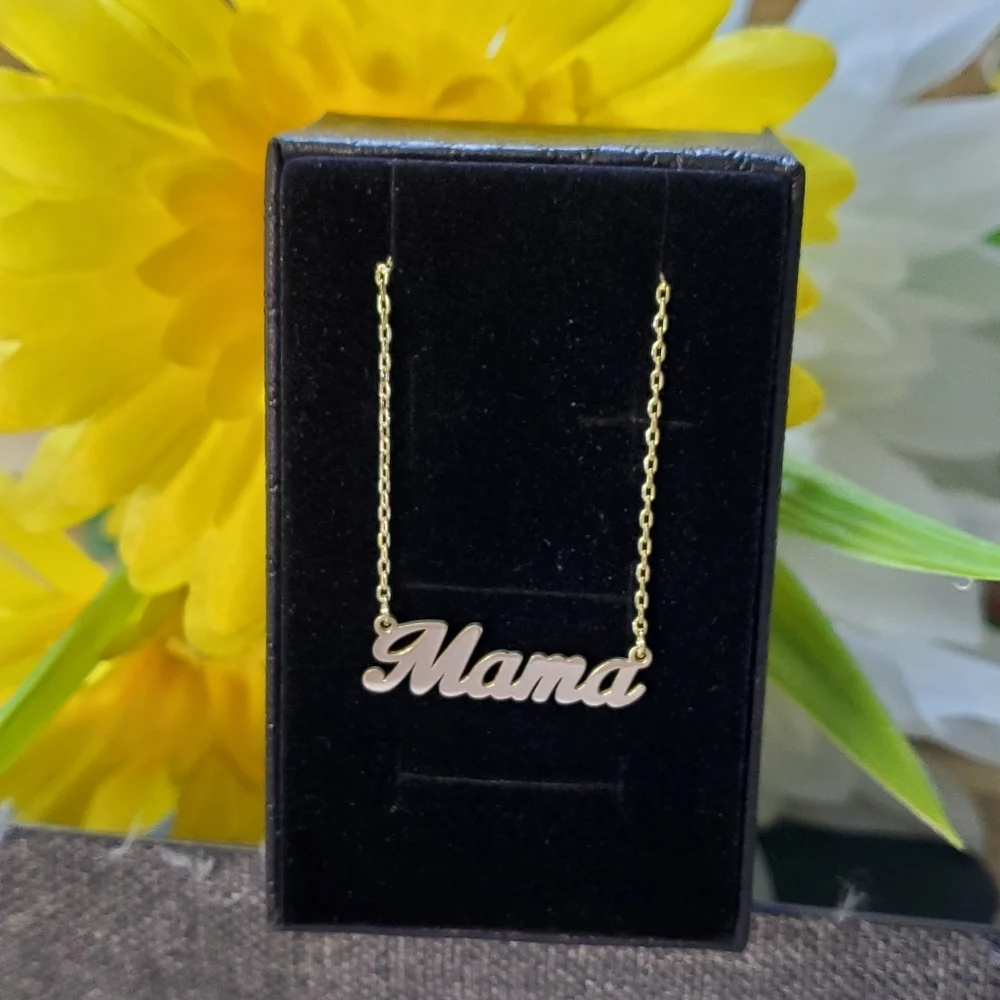 Mama 14k Gold Necklace for Mom